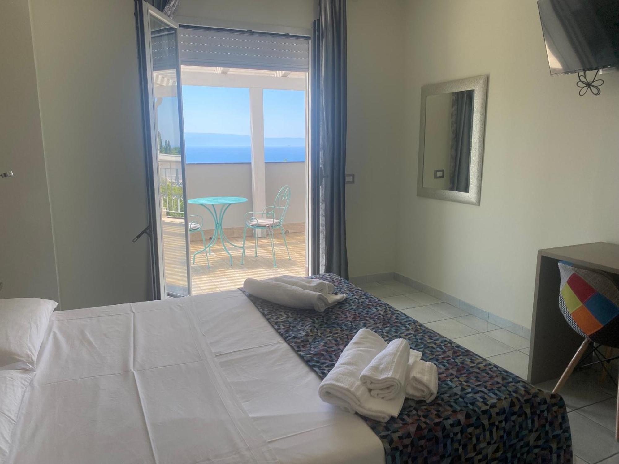 Akoya Rooms Capo Vaticano Esterno foto